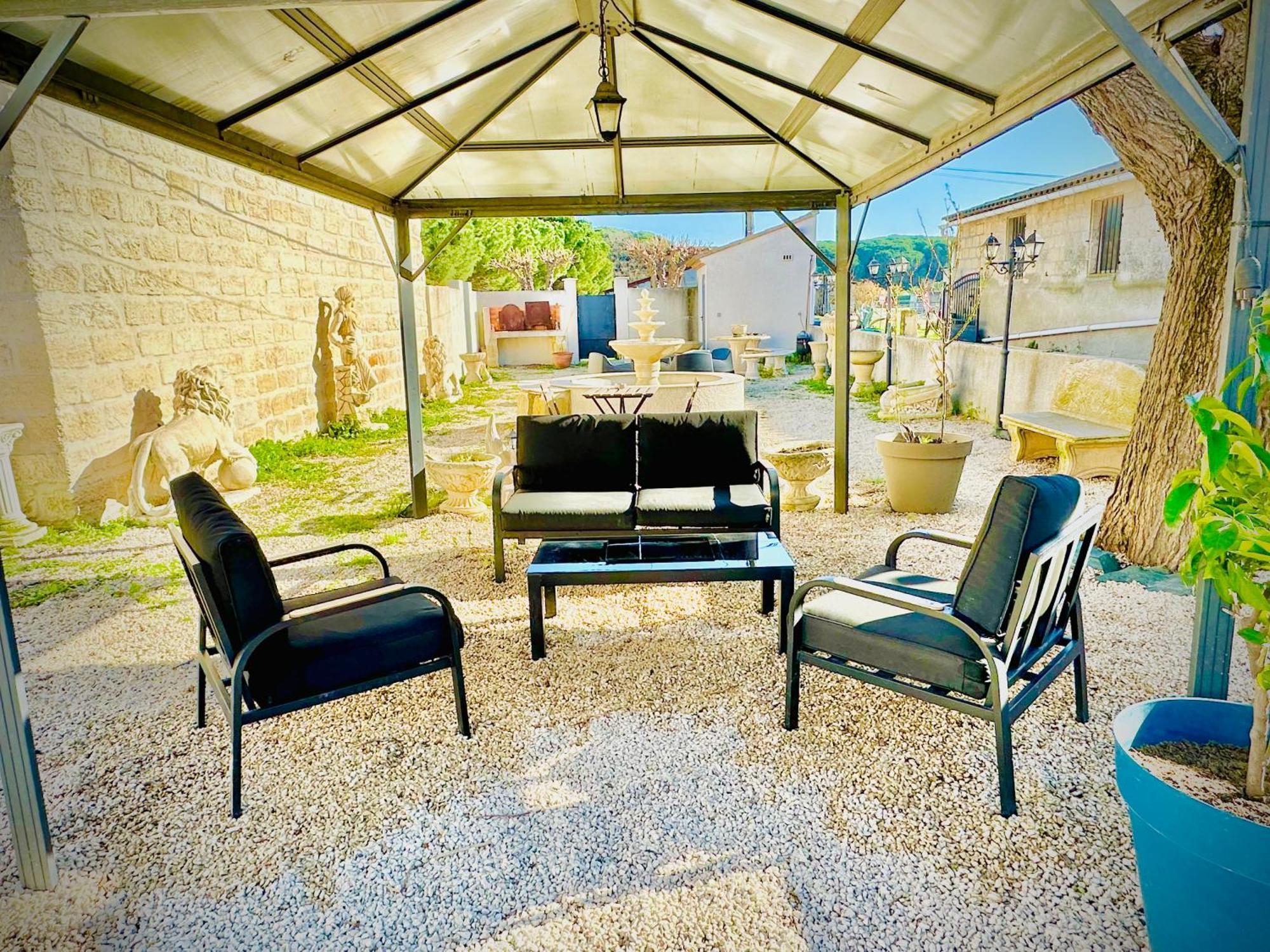 Les Appartements Du Mas - Emeraude Aigues-Mortes Exterior foto