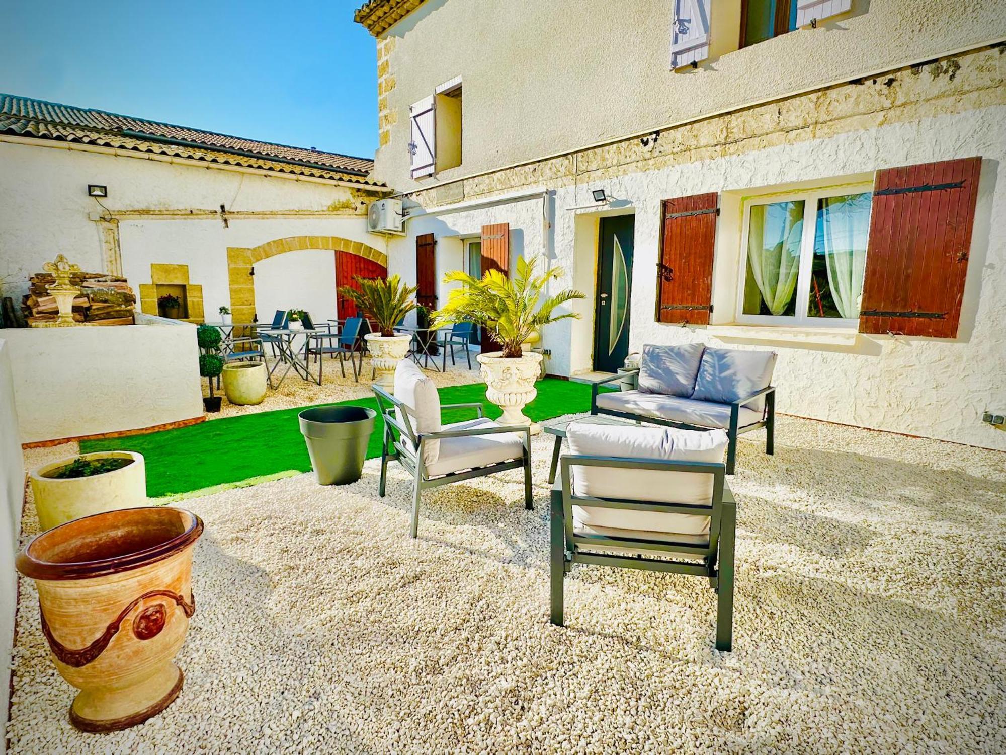 Les Appartements Du Mas - Emeraude Aigues-Mortes Exterior foto