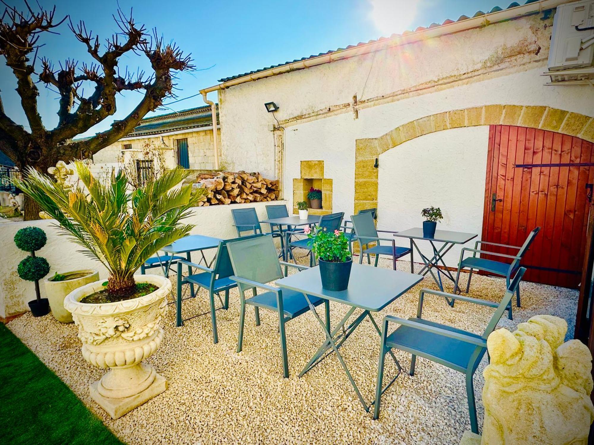 Les Appartements Du Mas - Emeraude Aigues-Mortes Exterior foto